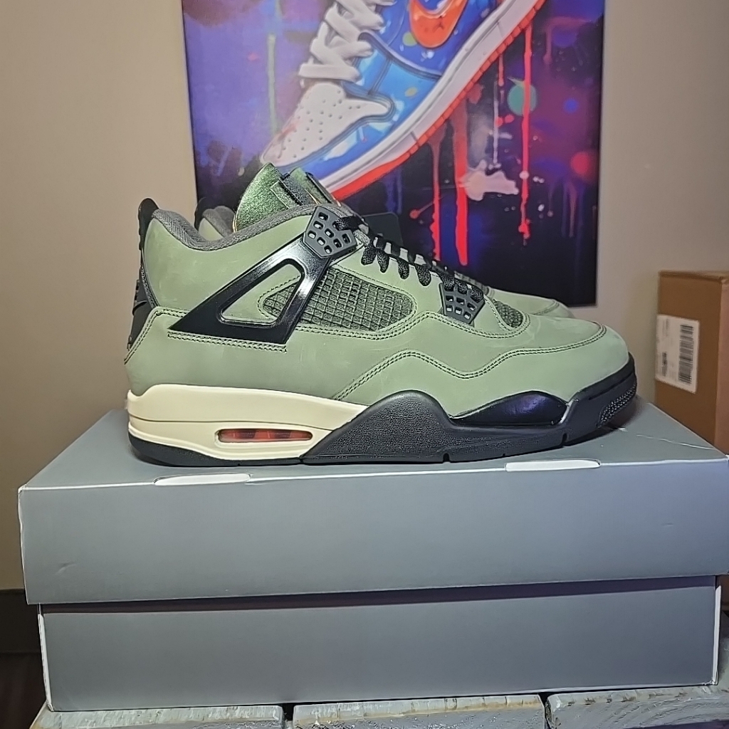 Nike Air Jordan 4 Retro X Undefeated Size 12 M 100% Original